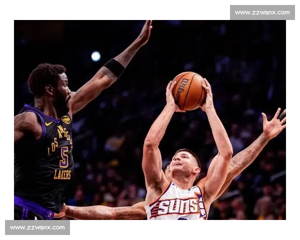 湖人队鏖战马刺青春军团詹姆斯领衔争夺西部关键胜利之夜焦点战役