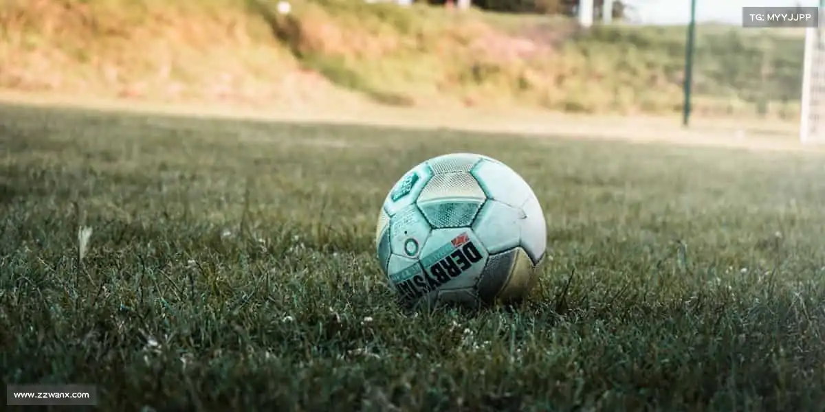 milan米兰无论是一个人的自律，还是一群人的狂欢，运动从不让人孤单！👥🏊♂️